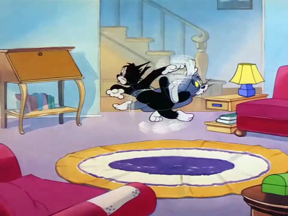 Tom And Jerry - 32 - A Mouse In The House (1947)