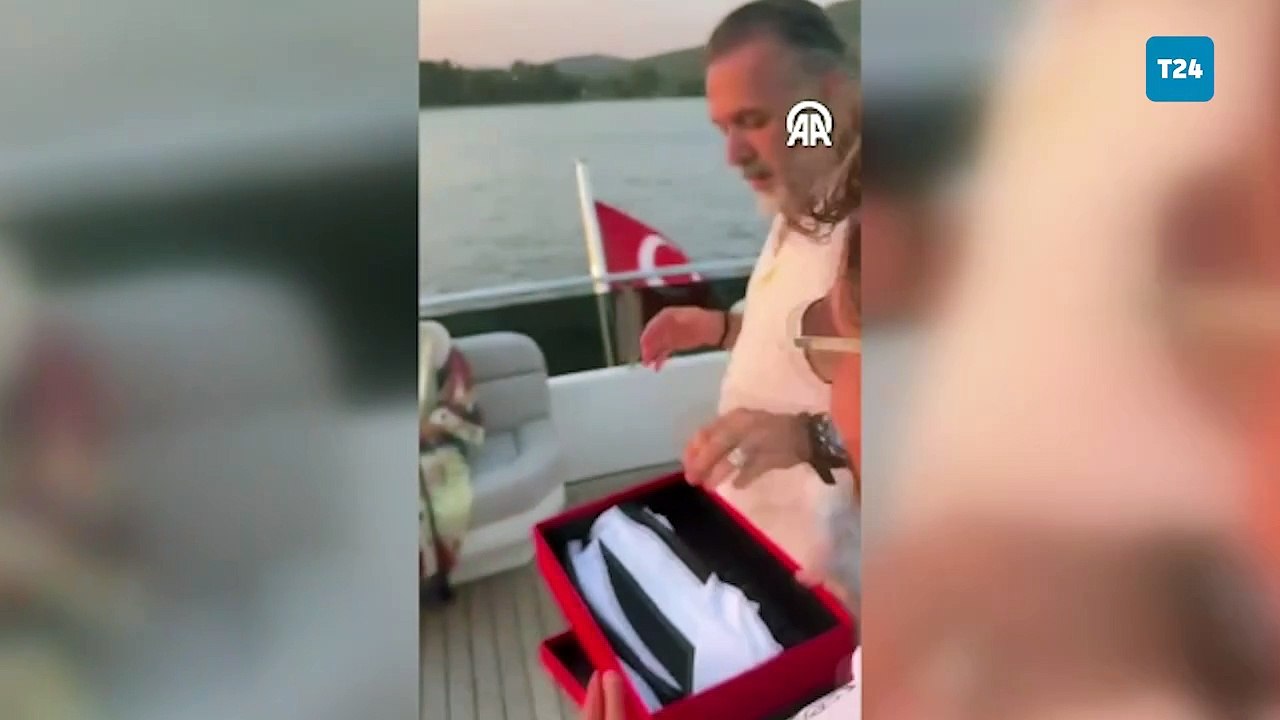 Sharon Stone'a Bodrum'da Beşiktaş forması giydi