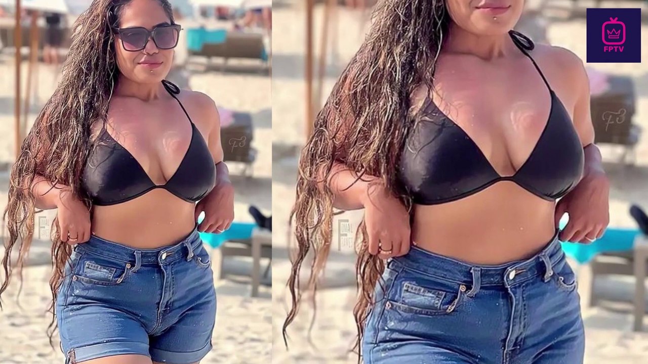 Actress Nimisha Hot photos bikini