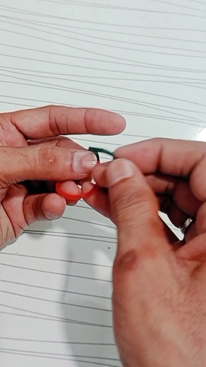 Beginner Sewing Tips for Stitching Success 🧵