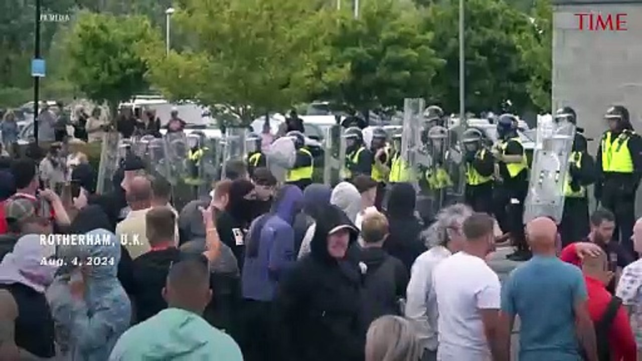 U.K. Leader Condemns Attack on Asylum-Seeker Hotel as Far-Right Violence Spreads
