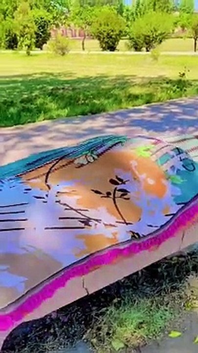 Amazing Funny Acting on Indian Viral Song