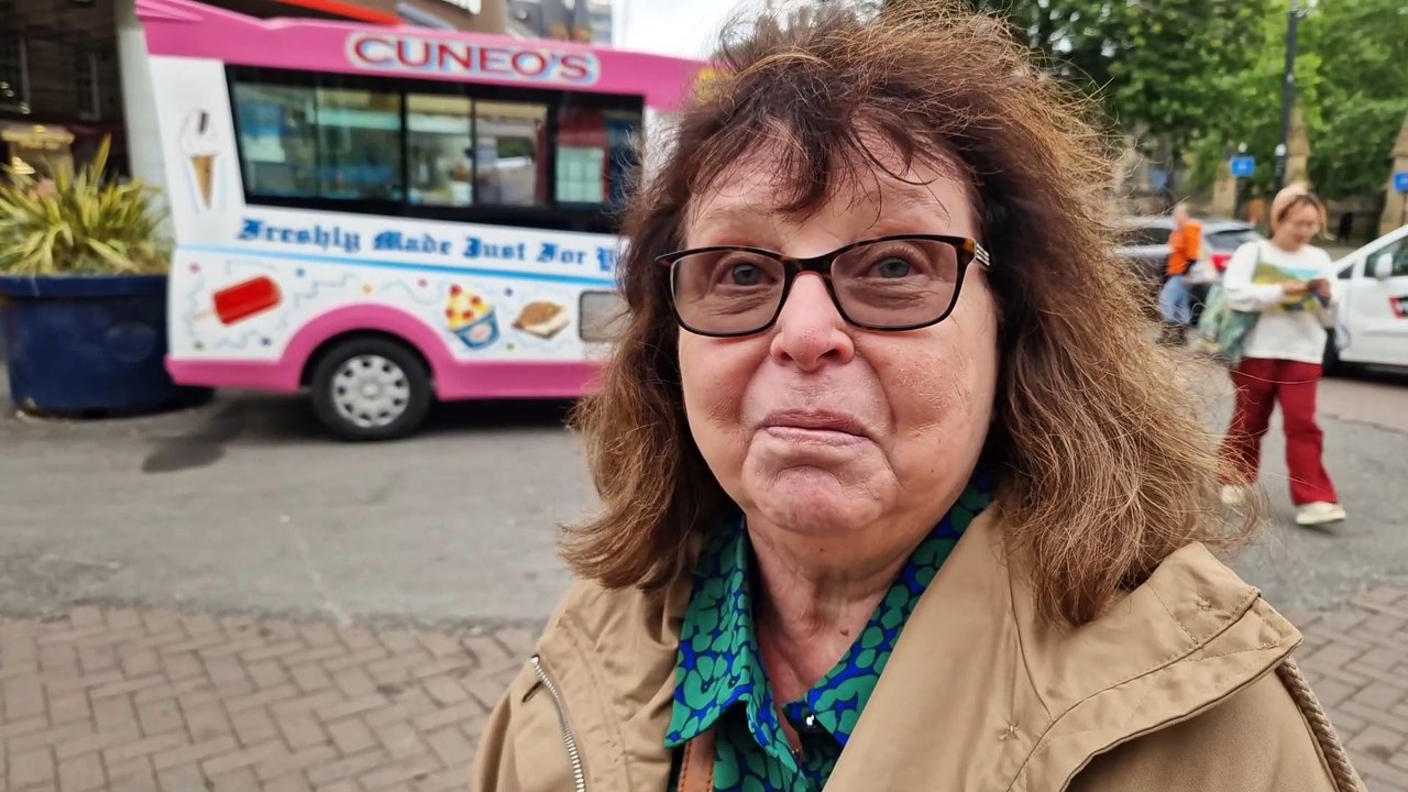 Would you welcome a sports bar on Barker's Pool, Sheffield?