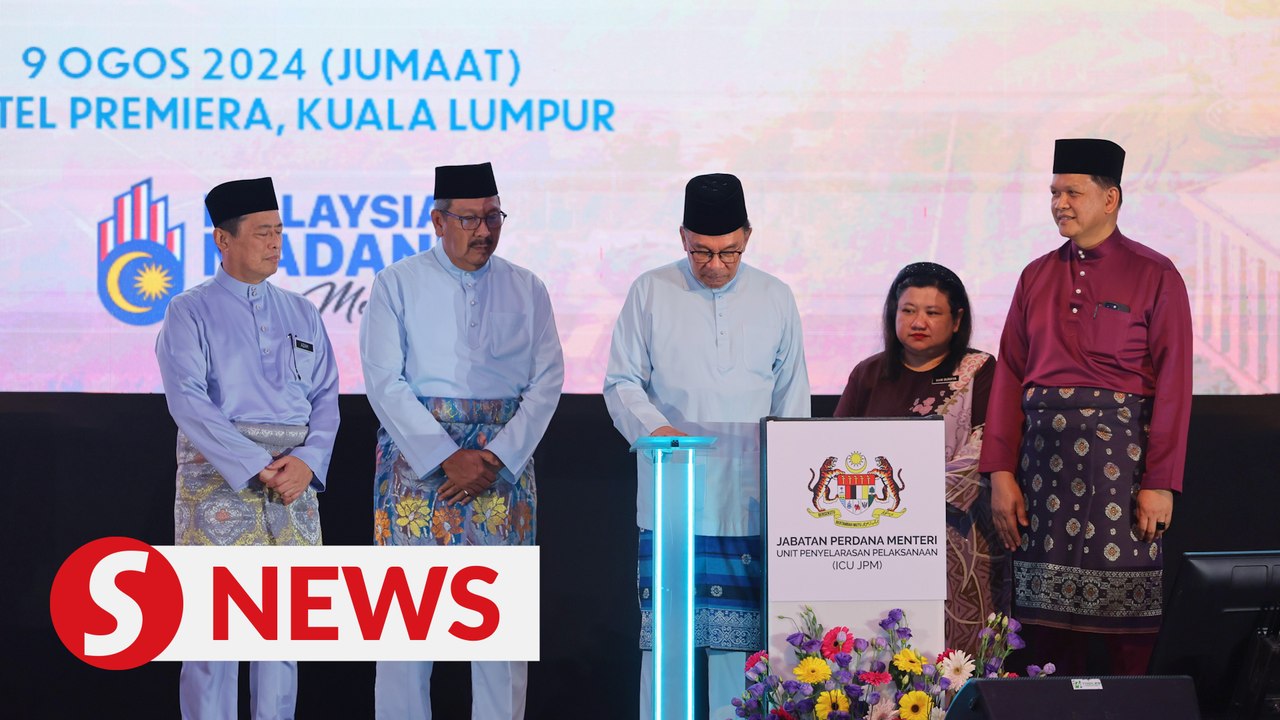 Anwar wants statutory bodies to make paradigm shift, be more transparent