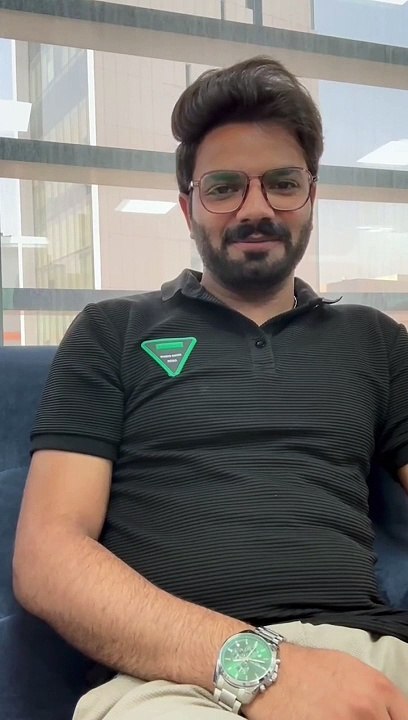 We asked our team to describe what it’s like to work at #Webbee in three simple words...​