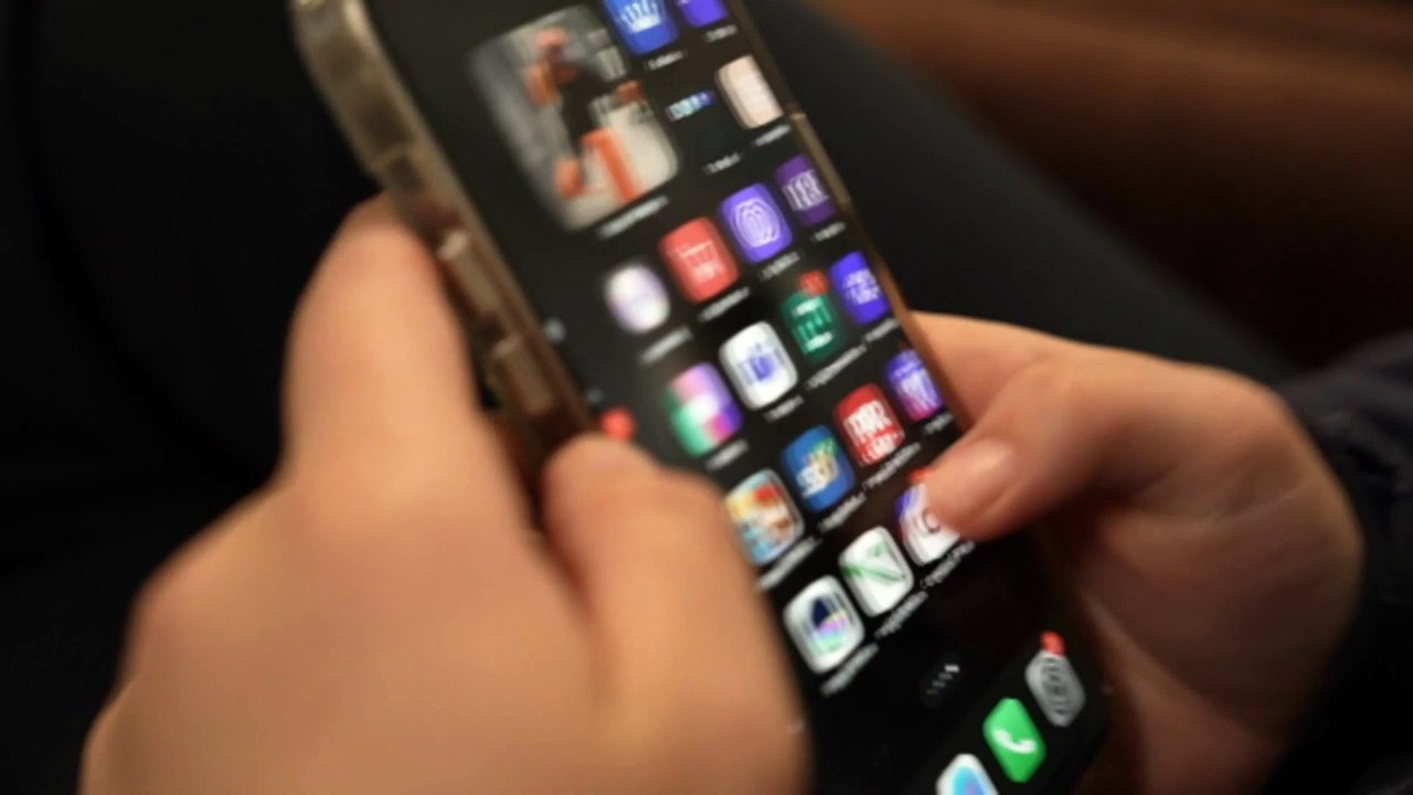 China accused of using AI to create fake online accounts