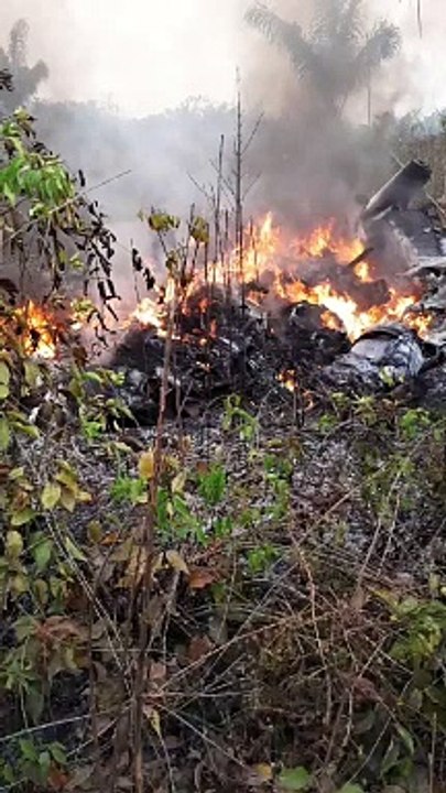 Avião cai em zona de mata no Mato Grosso
