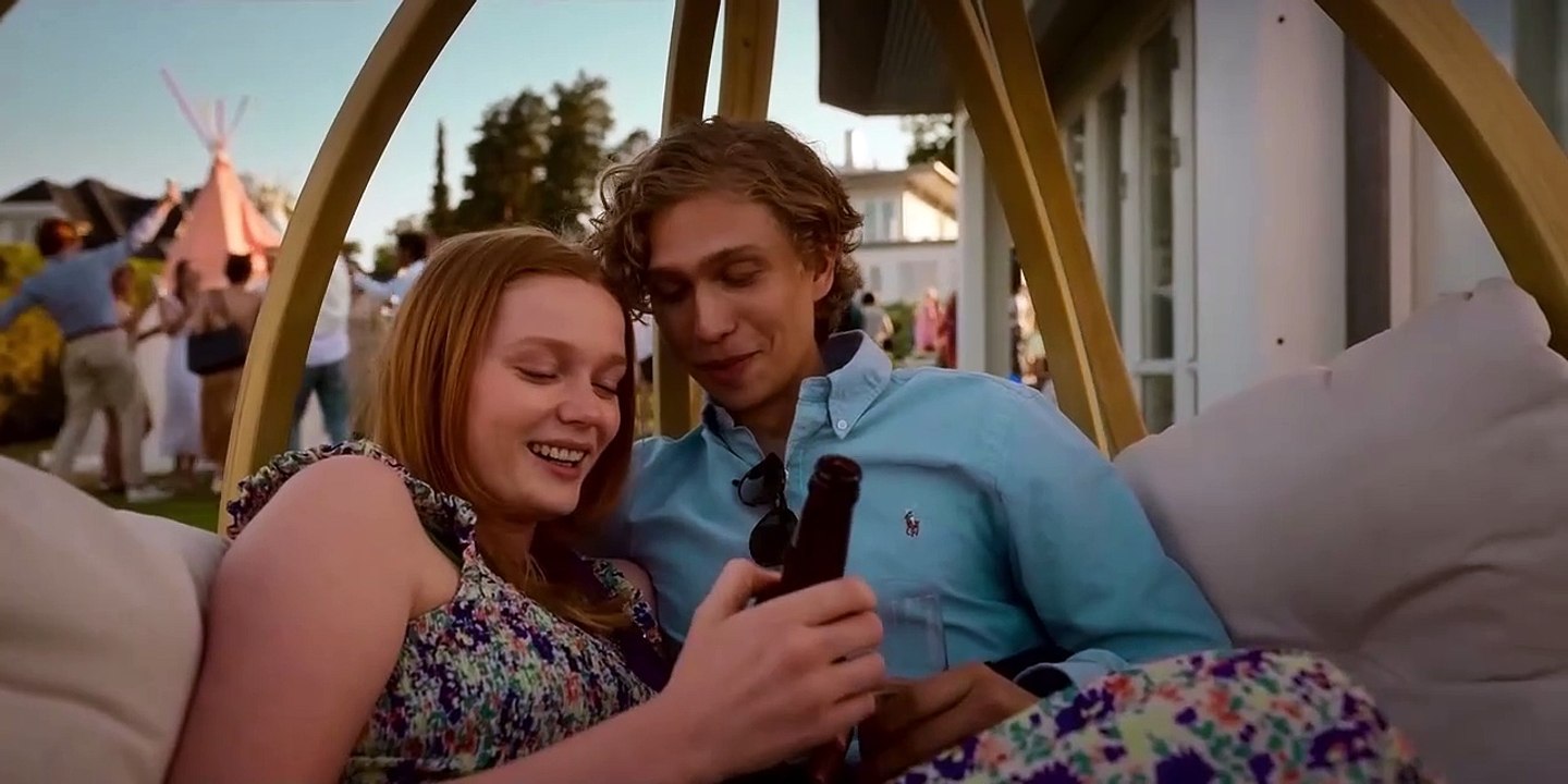 Royalteen: A Captivating Teen Drama of Love, Secrets & Royal Life 🇳🇴