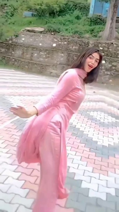 Hot s****** dance Aaj Ki Raat hoshan Ka maja Lijiye Aankhon Se