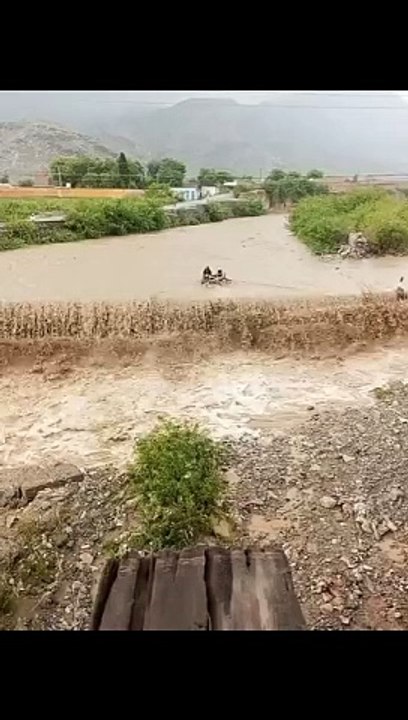 Very sadBecarefulinrainyseasons{}viral shorts{}1 million views#uswahkhan