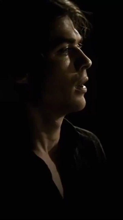 Les conquêtes de Damon Salvatore