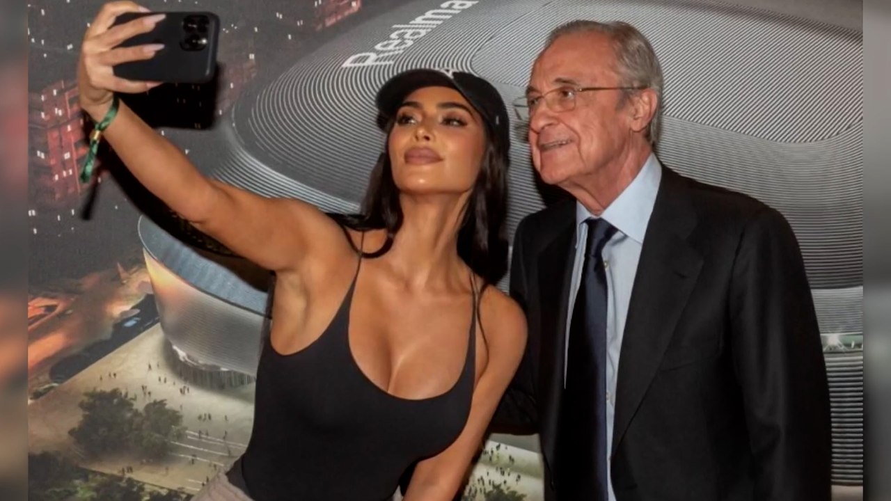 Kim Kardashian se hace un selfie con Florentino Pérez y disfruta del Real Madrid en el Bernabéu