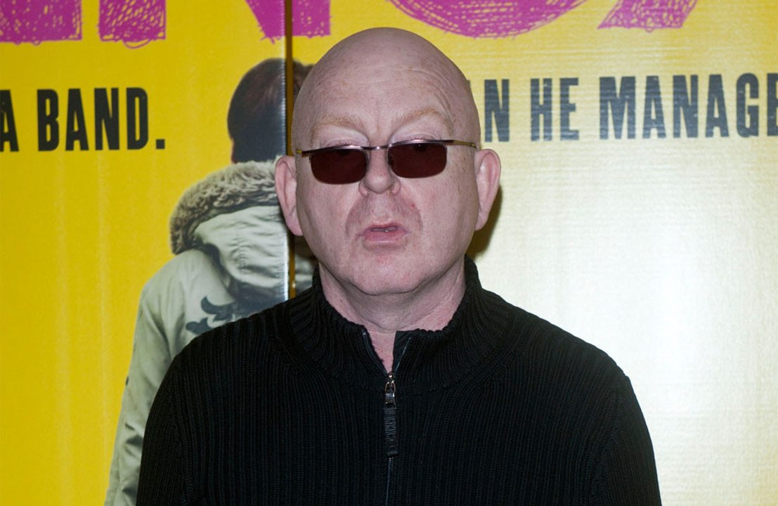 Alan McGee suspects that Noel and Liam Gallagher's mother Peggy is a key factor in Oasis reunion