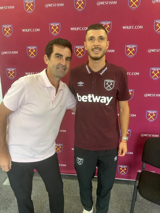 Guido Rodríguez cierra polémicas: "Seguiré siendo bético y les apoyaré desde Londres"