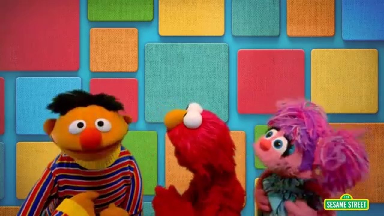 Sesame Street: Elmo Has a Freeze Dance Party