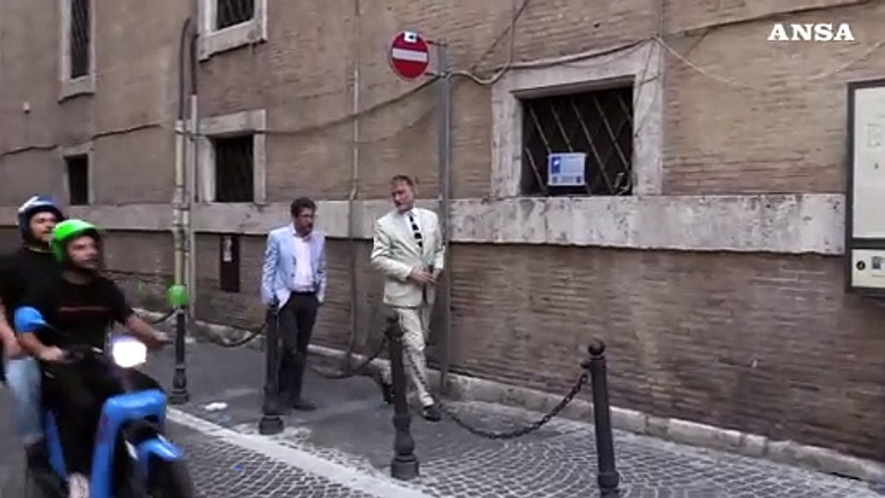 Caso Sangiuliano, Alessandro Giuli entra al ministero della Cultura