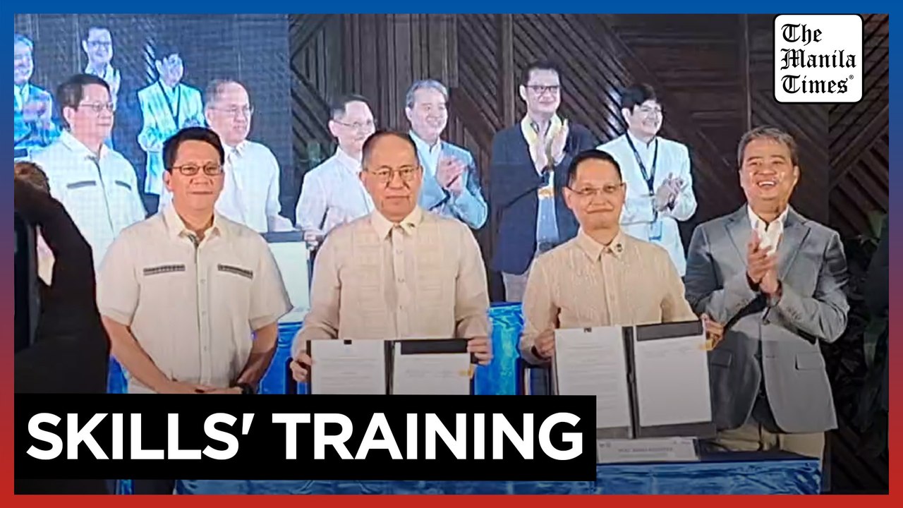 TESDA, Labor sign implementing rules on employment program