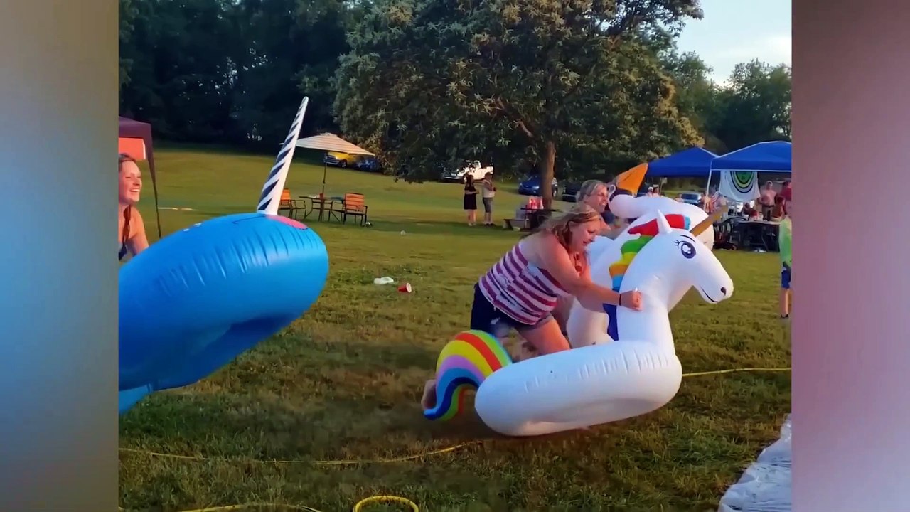 Don't Laugh | Try Not To Laugh