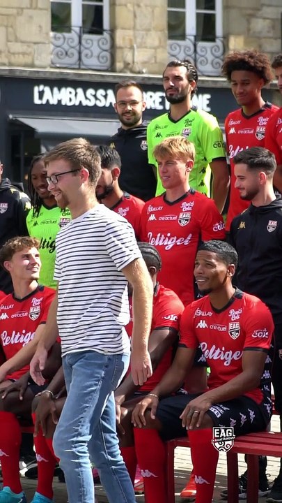 La Photo Officielle Inside