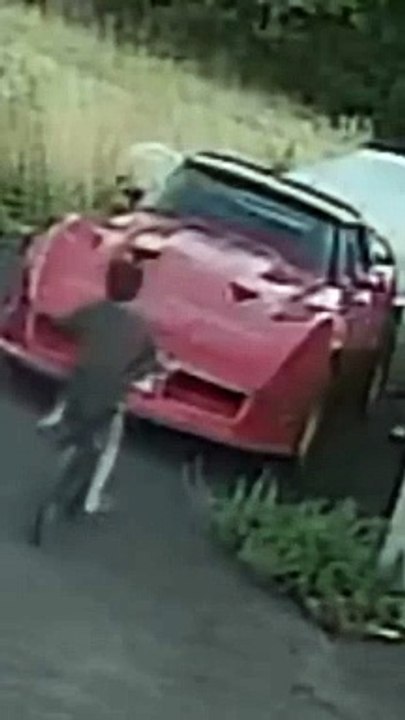 follow us -  The Tesla Cybertruck is an all-electric, battery-powered light-duty truck unveiled by Tesla, Inc.  Here’s a comprehensive overview of its key features and specifications-  Tesla Cybertruck O