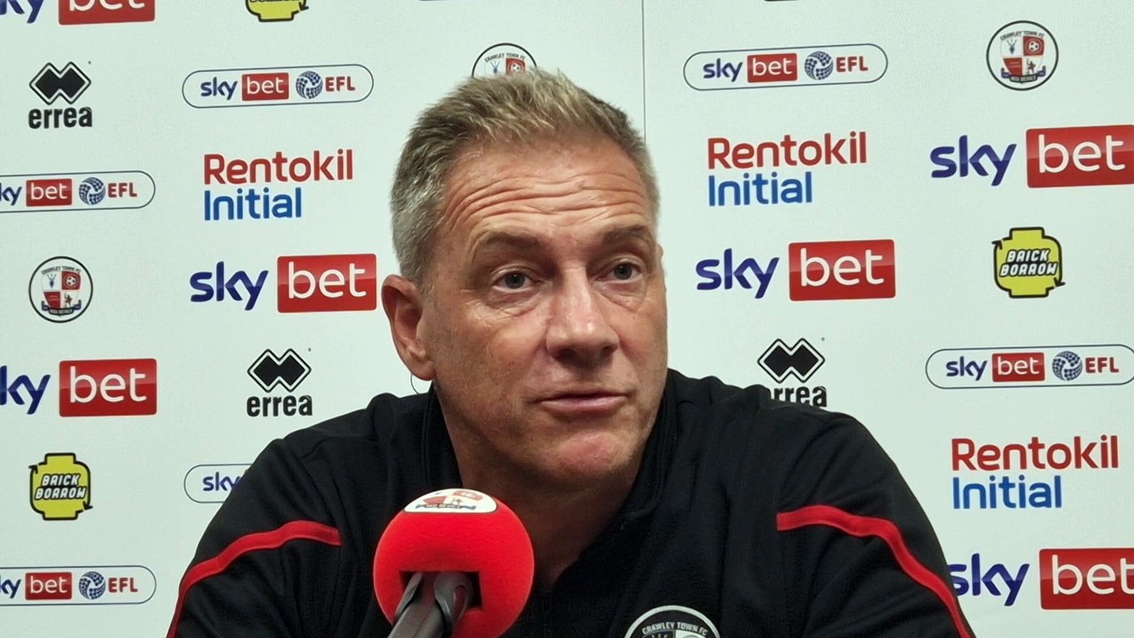 Wrexham v Crawley Town preview with Scott Lindsey