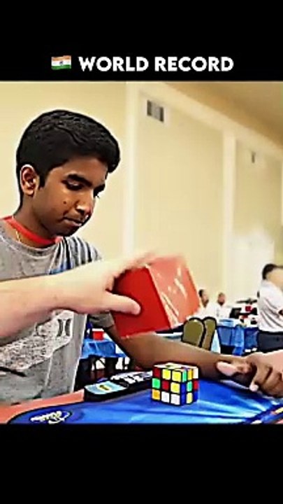 Pavan Ravindra solve cube in 5.58 seconds  world record #viral #rubikscube #shorts