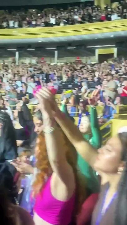 Tini Stoessel en el concierto de Young Miko en Miami