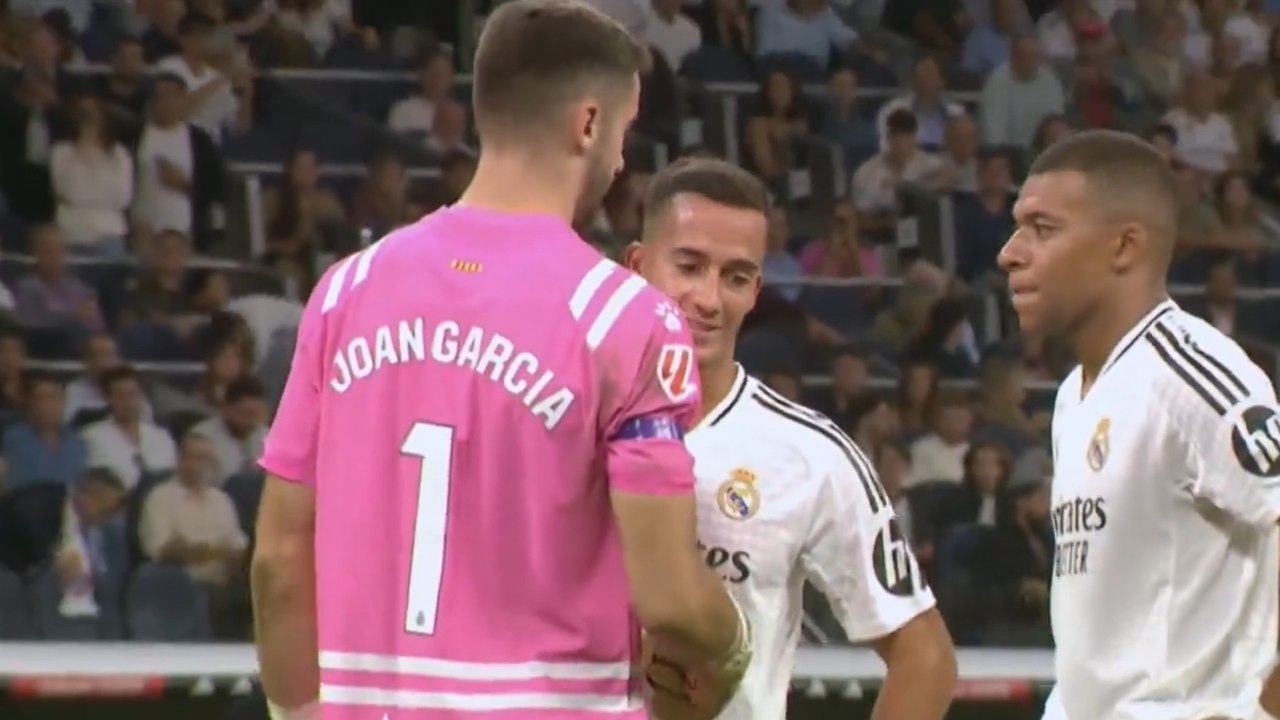 El vacile de Mbappé a Joan García: "No entiendo una p*** palabra de lo que dices"