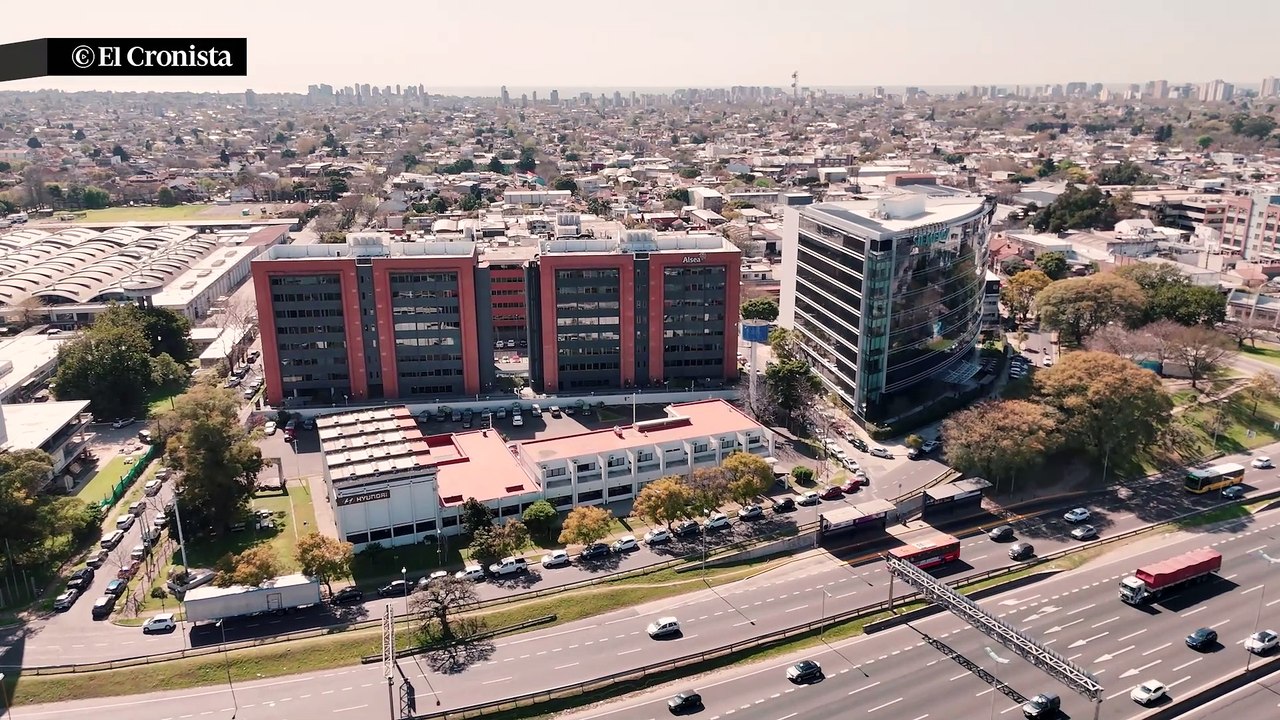 Líderes, Santiago Farinati