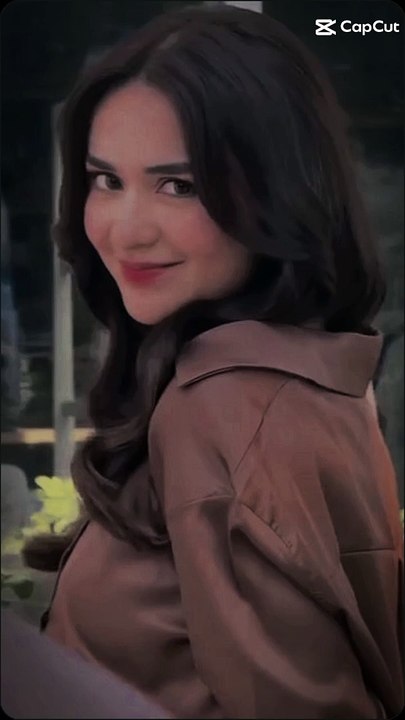 Yumna zaidi fan page