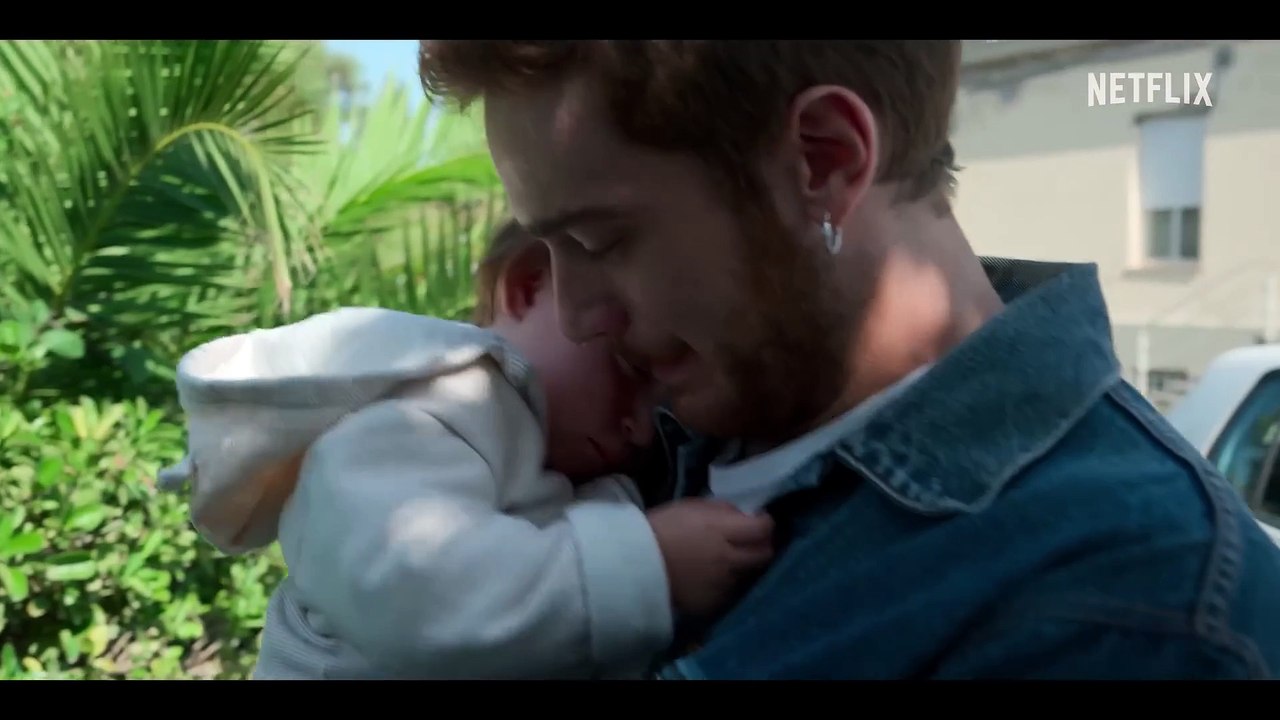 Tutto chiede salvezza - Season 2 Trailer Netflix