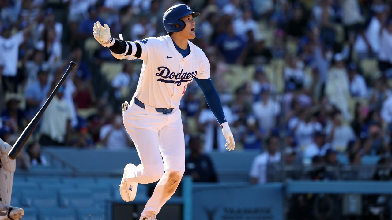 Cody Decker Joins to Discuss MLB Postseason and Ohtani's Season