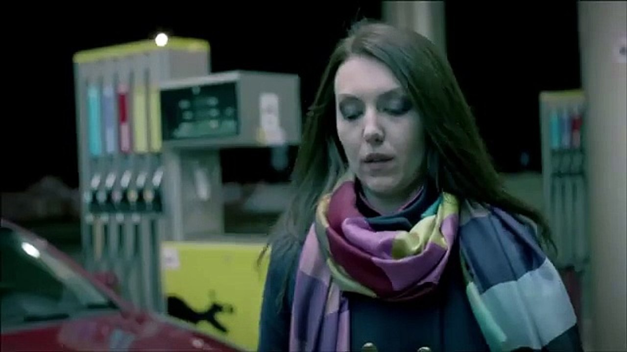 The Captive 🎬: Russian Thriller with English Subtitles - A Businesswoman’s Unexpected Challenge