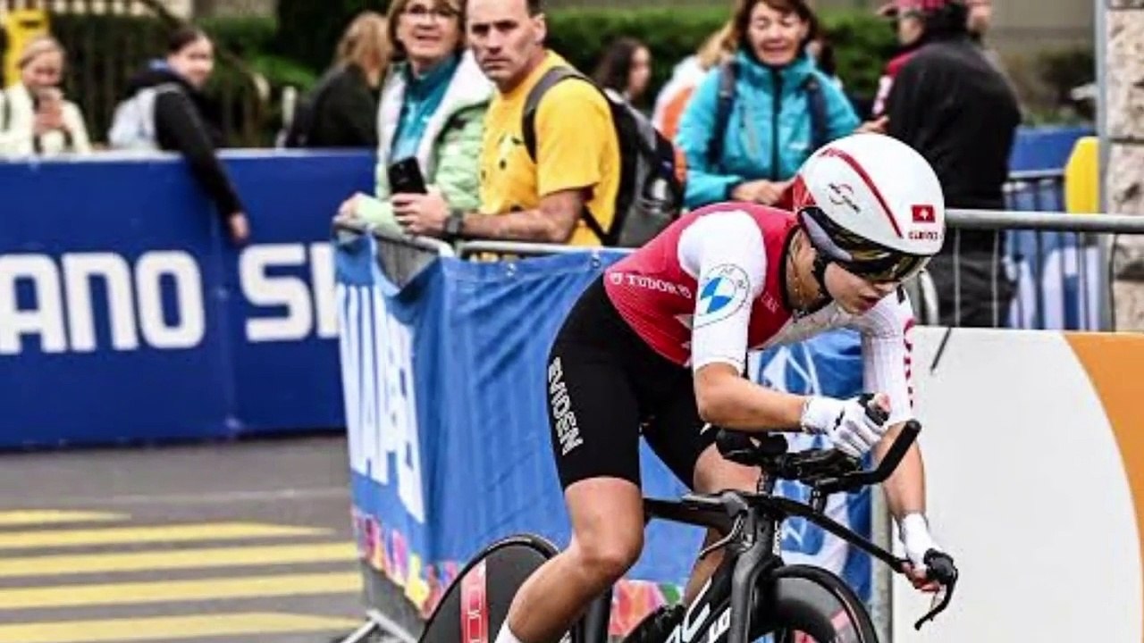 Dutch Cyclist Muriel Furrer Crash Video  AIRLIFTED After CRITICAL HEAD INJURY  StayStrong