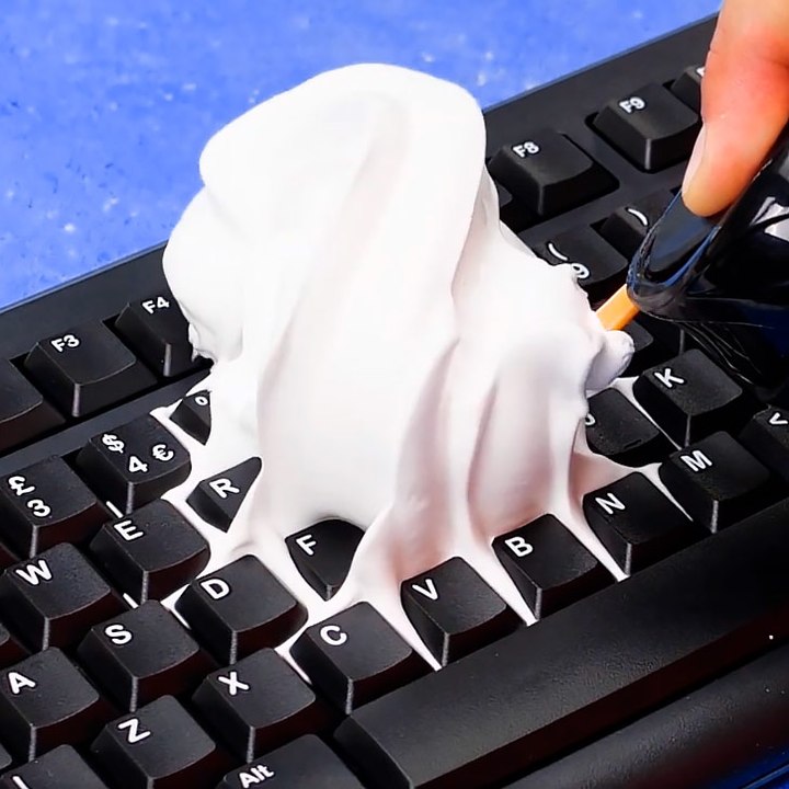 Home hacks & gadgets that will save your nerves and money!