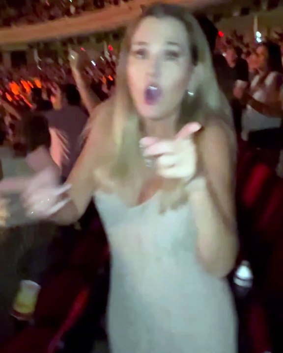 ¡Rosalinda Serfaty gozó con Chyno y Nacho!