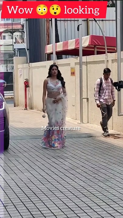 Janhvi kapoor looking wow #2024