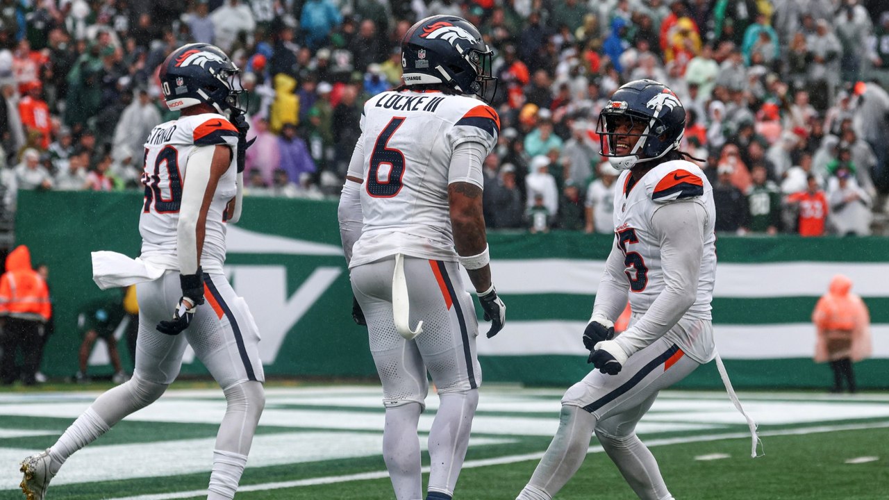 Raiders vs. Broncos Showdown: Denver Aims for Division Victory