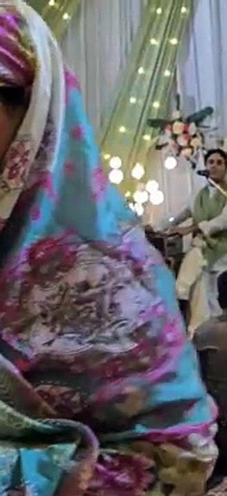 Kashmiri Wedding Traditions 🎉