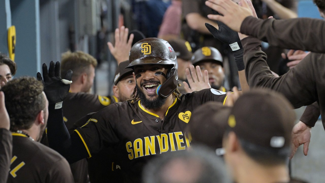 Padres Rally and Overcome Dodgers in Testy Playoff Clash