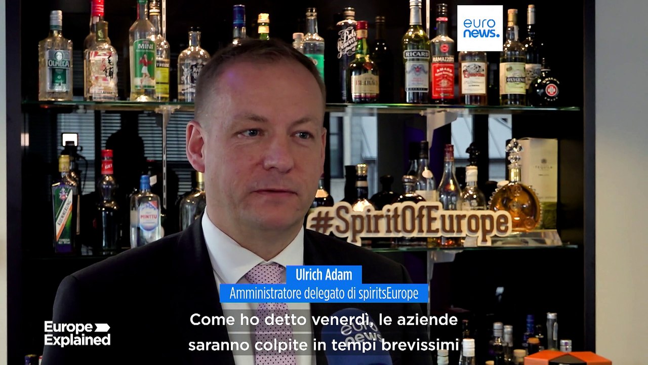 La Cina risponde ai dazi europei sui veicoli elettrici tassando il brandy importato dall'Ue