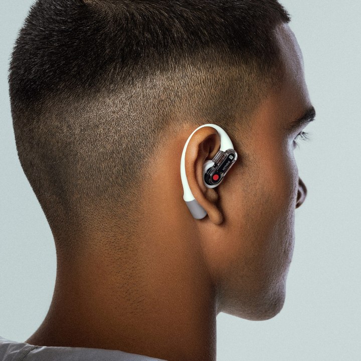 Ear (open), gli auricolari "aperti" di Nothing