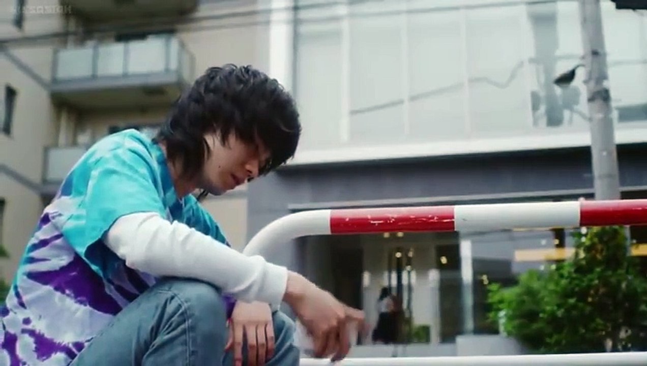 Dele - ディーリー - E8