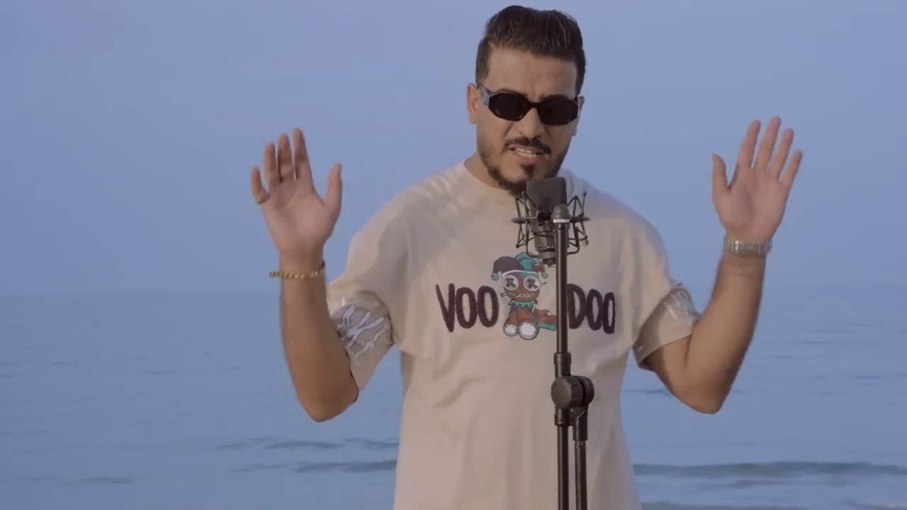 Khaled L’artiste - LAYEM - ليام  (Official Music Video)