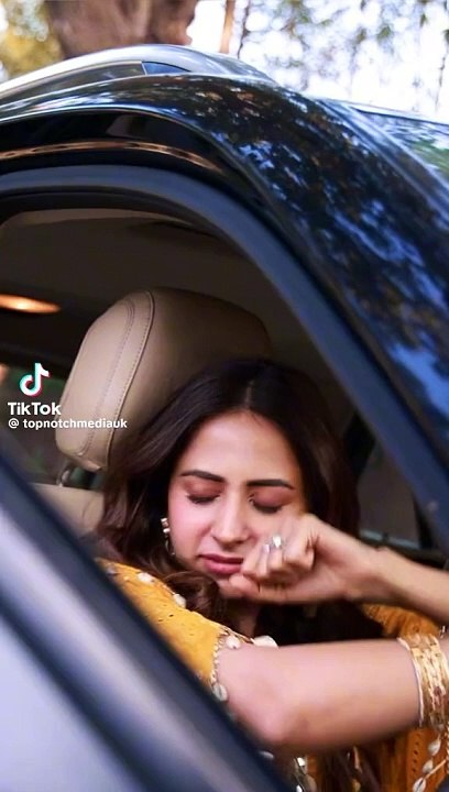 90 90 Sargun Mehta very beautiful