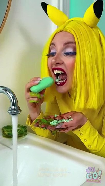 Why is she doing that?  Use a cool nose gadget #hack