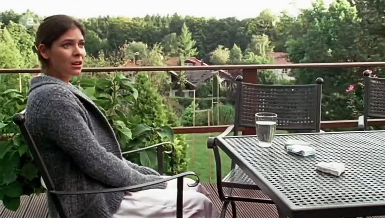 Die Rosenheim-Cops (151) Staffel 8 Folge 25 - Drei Sterne und ein Todesfall