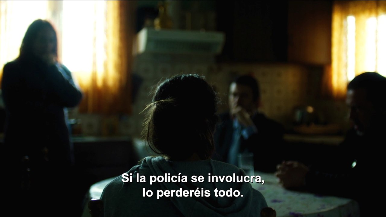 Lo que esconden los juncos - Tráiler VOSE