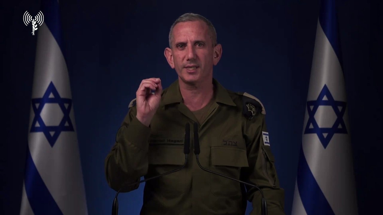 L'armée israélienne a confirmé dans la nuit avoir mené des "frappes de précision sur des cibles militaires en Iran en réponse à des mois d'attaques continues" de la République islamique