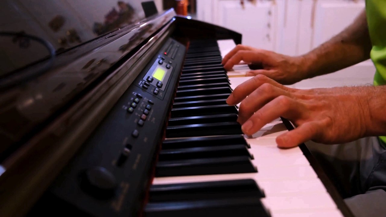 "Be Happy" - melancholic ambient instrumental - happy beautiful music mix